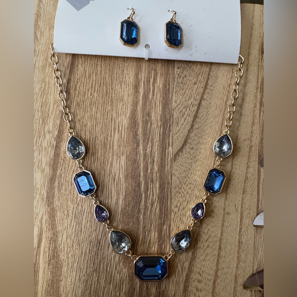 Belk Blue Gem Statement Necklace & Earring Set – Gold‎ Tone